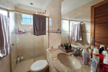 Casa para alugar com 101m², 2 quartos e 1 vaga Casa para alugar com 101m², 2 quartos e 1 vagaBanheiro 1