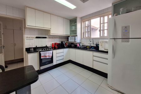 Casa para alugar com 101m², 2 quartos e 1 vaga Casa para alugar com 101m², 2 quartos e 1 vagaCozinha