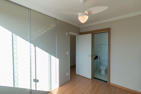 Apartamento para alugar com 70m², 3 quartos e 1 vaga
