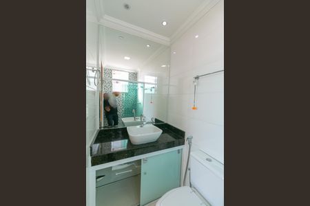 Apartamento para alugar com 70m², 3 quartos e 1 vaga