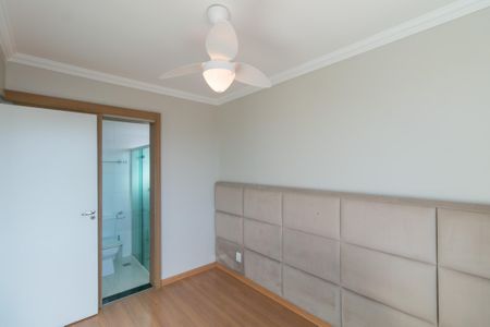 Apartamento para alugar com 70m², 3 quartos e 1 vaga