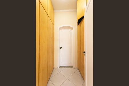 Casa para alugar com 150m², 3 quartos e 2 vagas Casa para alugar com 150m², 3 quartos e 2 vagasCloset da suíte