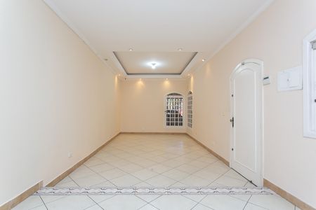 Casa para alugar com 150m², 3 quartos e 2 vagas Casa para alugar com 150m², 3 quartos e 2 vagasSala