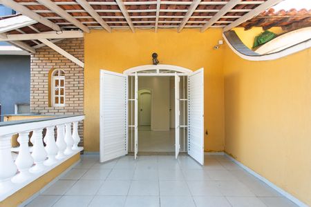 Casa para alugar com 150m², 3 quartos e 2 vagas Casa para alugar com 150m², 3 quartos e 2 vagasVaranda da Suíte
