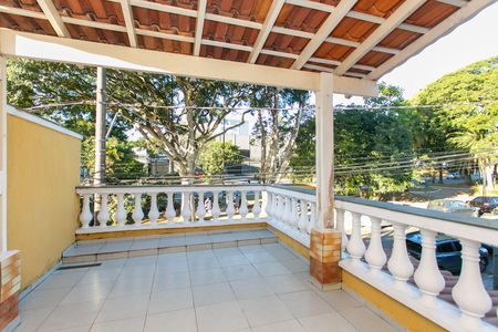 Casa para alugar com 150m², 3 quartos e 2 vagas Casa para alugar com 150m², 3 quartos e 2 vagasVaranda da Suíte