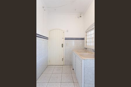 Casa para alugar com 150m², 3 quartos e 2 vagas Casa para alugar com 150m², 3 quartos e 2 vagasÁrea de Serviço
