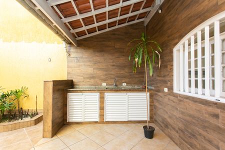 Casa para alugar com 150m², 3 quartos e 2 vagas Casa para alugar com 150m², 3 quartos e 2 vagasÁrea Externa