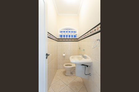 Casa para alugar com 150m², 3 quartos e 2 vagas Casa para alugar com 150m², 3 quartos e 2 vagasLavabo