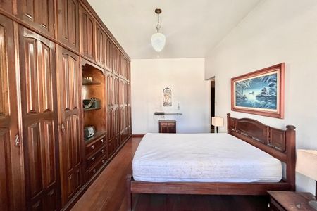 Apartamento à venda com 140m², 3 quartos e 1 vaga Apartamento à venda com 140m², 3 quartos e 1 vagaSuite