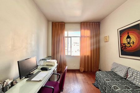 Apartamento à venda com 140m², 3 quartos e 1 vaga Apartamento à venda com 140m², 3 quartos e 1 vagaQuarto 1