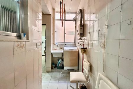 Apartamento à venda com 140m², 3 quartos e 1 vaga Apartamento à venda com 140m², 3 quartos e 1 vagaÁrea de Serviço