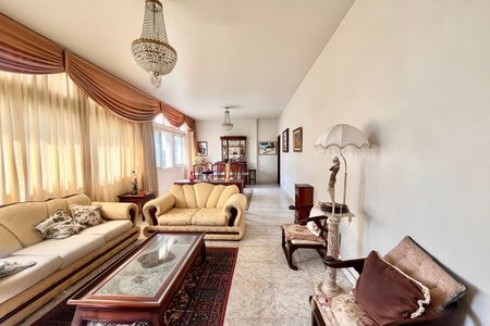 Apartamento à venda com 140m², 3 quartos e 1 vaga Apartamento à venda com 140m², 3 quartos e 1 vagaSala