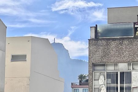 Apartamento à venda com 140m², 3 quartos e 1 vaga Apartamento à venda com 140m², 3 quartos e 1 vagaVista da sala