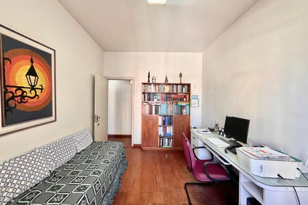 Apartamento à venda com 140m², 3 quartos e 1 vaga Apartamento à venda com 140m², 3 quartos e 1 vagaQuarto 1