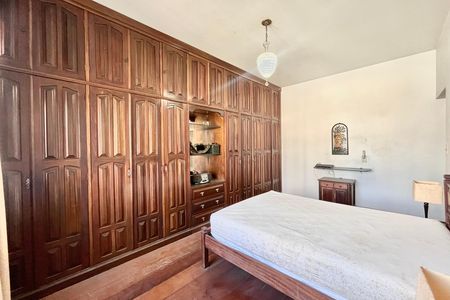Apartamento à venda com 140m², 3 quartos e 1 vaga Apartamento à venda com 140m², 3 quartos e 1 vagaSuite