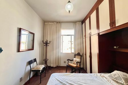 Apartamento à venda com 140m², 3 quartos e 1 vaga Apartamento à venda com 140m², 3 quartos e 1 vagaQuarto 2