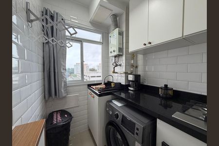 Apartamento à venda com 43m², 2 quartos e 1 vaga Apartamento à venda com 43m², 2 quartos e 1 vagaÁrea de serviço