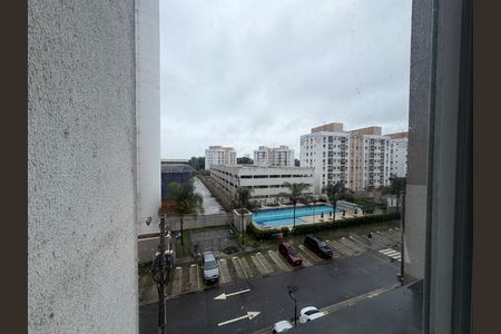 Área de serviço - Vista de apartamento à venda com 2 quartos, 43m² em Anil, Rio de Janeiro