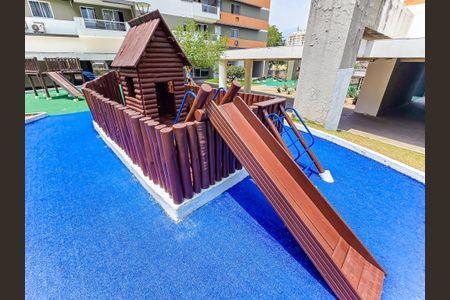 Apartamento à venda com 79m², 3 quartos e 2 vagas Apartamento à venda com 79m², 3 quartos e 2 vagasÁrea comum - Playground