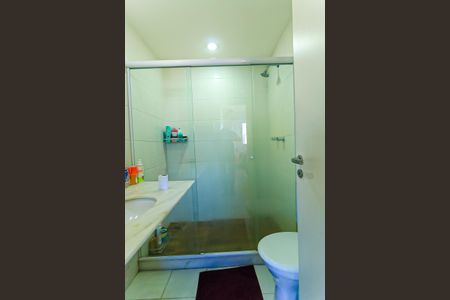 Apartamento à venda com 79m², 3 quartos e 2 vagas Apartamento à venda com 79m², 3 quartos e 2 vagasBanheiro Social