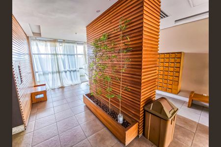 Apartamento à venda com 79m², 3 quartos e 2 vagas Apartamento à venda com 79m², 3 quartos e 2 vagasHall social