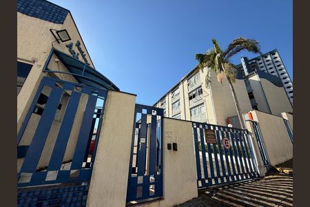 Apartamento para alugar com 60m², 2 quartos e 1 vagaFachada