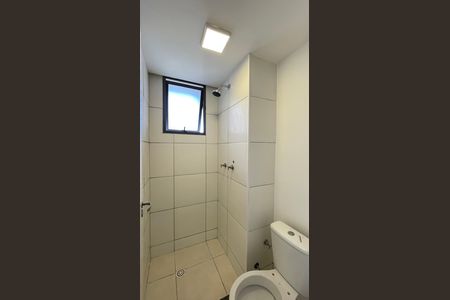 Banheiro de kitnet/studio à venda com 0 quarto, 33m² em Santo Cristo, Rio de Janeiro