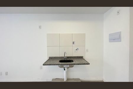 Studio de kitnet/studio à venda com 0 quarto, 33m² em Santo Cristo, Rio de Janeiro
