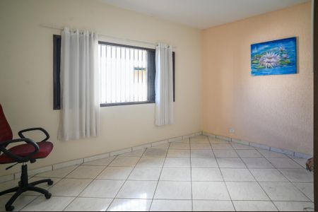 Casa para alugar com 350m², 4 quartos e 12 vagas Casa para alugar com 350m², 4 quartos e 12 vagasQuarto 2