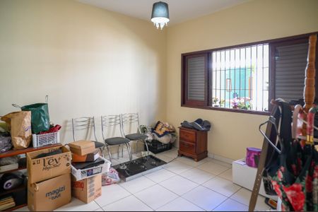 Casa para alugar com 350m², 4 quartos e 12 vagas Casa para alugar com 350m², 4 quartos e 12 vagasQuarto 4