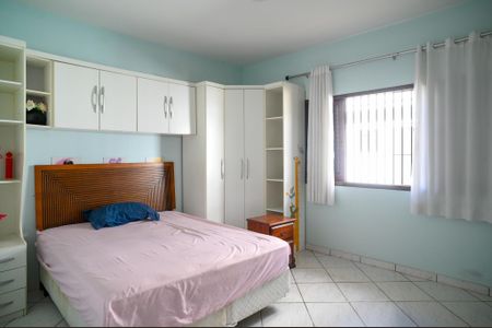 Casa para alugar com 350m², 4 quartos e 12 vagas Casa para alugar com 350m², 4 quartos e 12 vagasQuarto 3