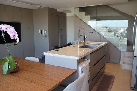 Apartamento para alugar com 75m², 2 quartos e 2 vagas Apartamento para alugar com 75m², 2 quartos e 2 vagasCozinha