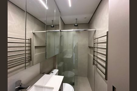 Apartamento para alugar com 75m², 2 quartos e 2 vagas Apartamento para alugar com 75m², 2 quartos e 2 vagasBanheiro da Suíte 2