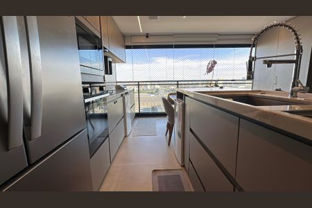 Apartamento para alugar com 75m², 2 quartos e 2 vagas Apartamento para alugar com 75m², 2 quartos e 2 vagasCozinha