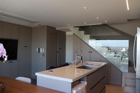 Apartamento para alugar com 75m², 2 quartos e 2 vagas Apartamento para alugar com 75m², 2 quartos e 2 vagasCozinha