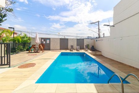 Apartamento à venda com 31m², 1 quarto e sem vaga Apartamento à venda com 31m², 1 quarto e sem vagaPiscina