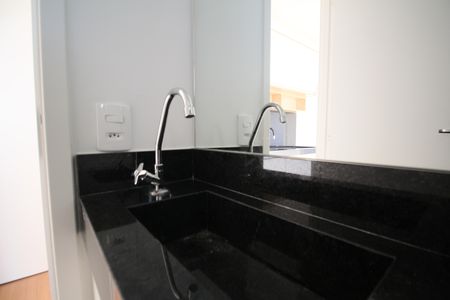 Apartamento para alugar com 36m², 2 quartos e sem vagaBanheiro