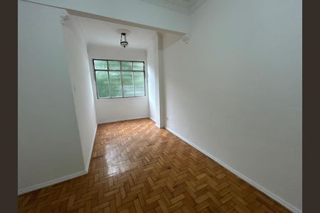 Apartamento para alugar com 65m², 2 quartos e sem vagaSala