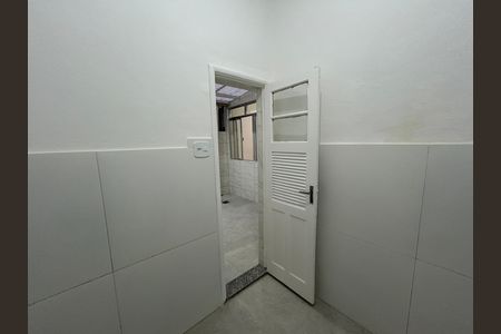 Apartamento para alugar com 65m², 2 quartos e sem vagaQuarto de Serviço