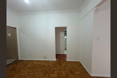 Apartamento para alugar com 65m², 2 quartos e sem vagaCorredor