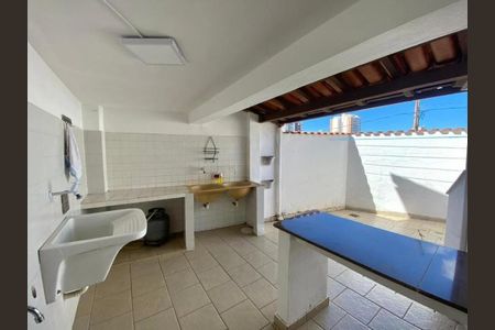 Casa para alugar com 90m², 4 quartos e 1 vaga Casa para alugar com 90m², 4 quartos e 1 vagaÁrea externa