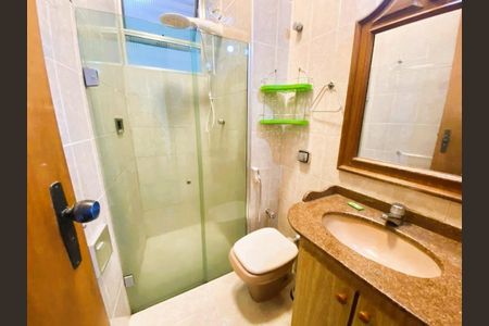Casa para alugar com 90m², 4 quartos e 1 vaga