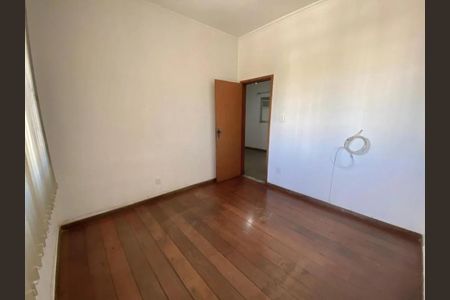 Casa para alugar com 90m², 4 quartos e 1 vaga