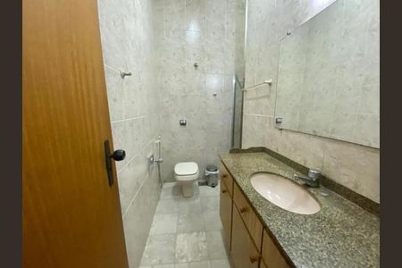 Casa para alugar com 90m², 4 quartos e 1 vaga