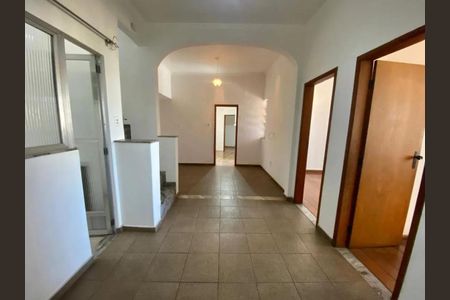 Casa para alugar com 90m², 4 quartos e 1 vaga