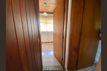 Casa para alugar com 90m², 4 quartos e 1 vaga