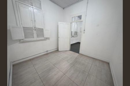 Banheiro de casa para alugar com 4 quartos, 150m² em Passos, Juiz de Fora