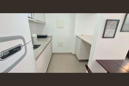 Cozinha de kitnet/studio para alugar com 1 quarto, 37m² em Ribeirânia, Ribeirão Preto
