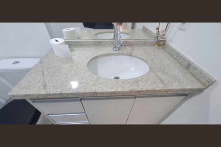 Studio para alugar com 37m², 1 quarto e 1 vaga Studio para alugar com 37m², 1 quarto e 1 vagaBanheiro