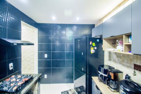 Casa à venda com 144m², 3 quartos e 1 vaga Casa à venda com 144m², 3 quartos e 1 vagaCozinha e Área de Serviço